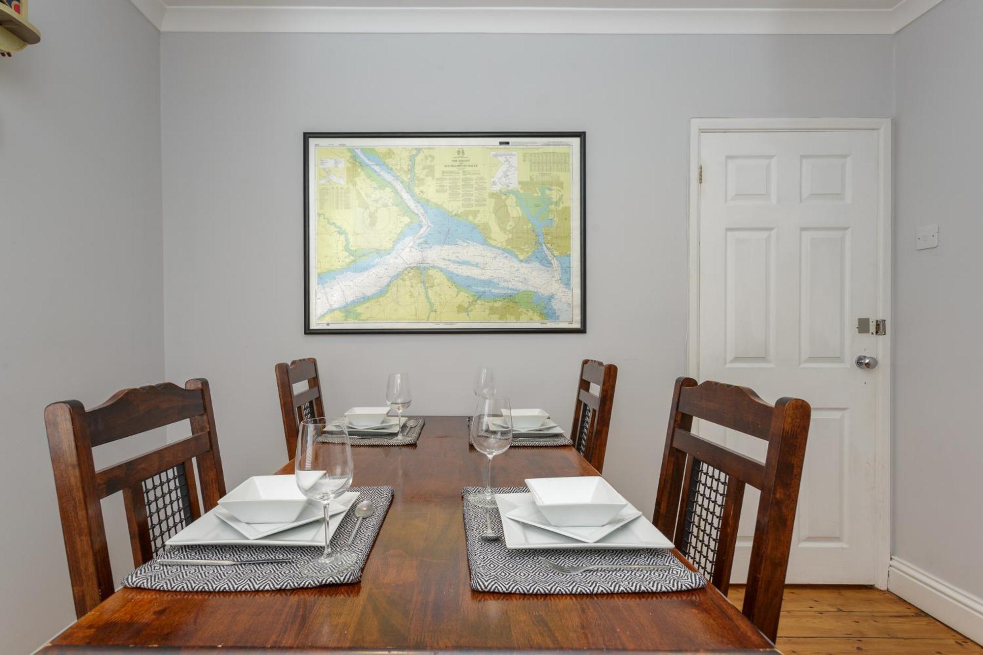 Percy Terrace - Charming 2 Bedroom Town House Portsmouth Buitenkant foto